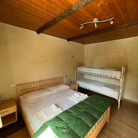 Nuovo 6 Posti Apartment